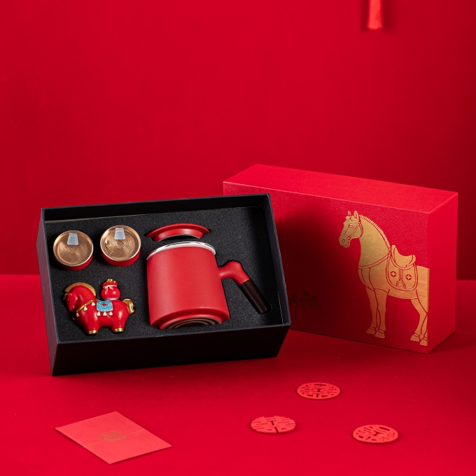 开门红年会茶具礼品金马送福办公杯摆件四件套