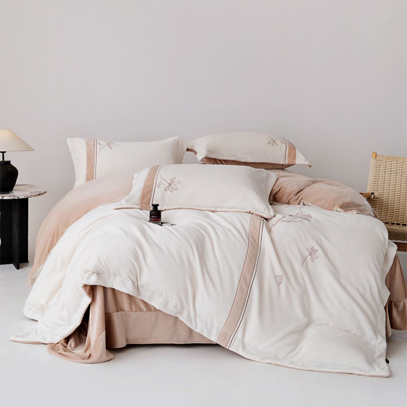 洁丽雅超柔立暖蚕丝绒四件套JLY-T719