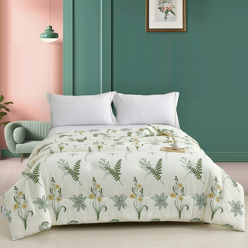 洁丽雅森语漫织泡泡纱冬被JLY-D7074