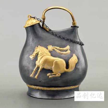 中国元素-鎏金舞马衔杯纹银壶