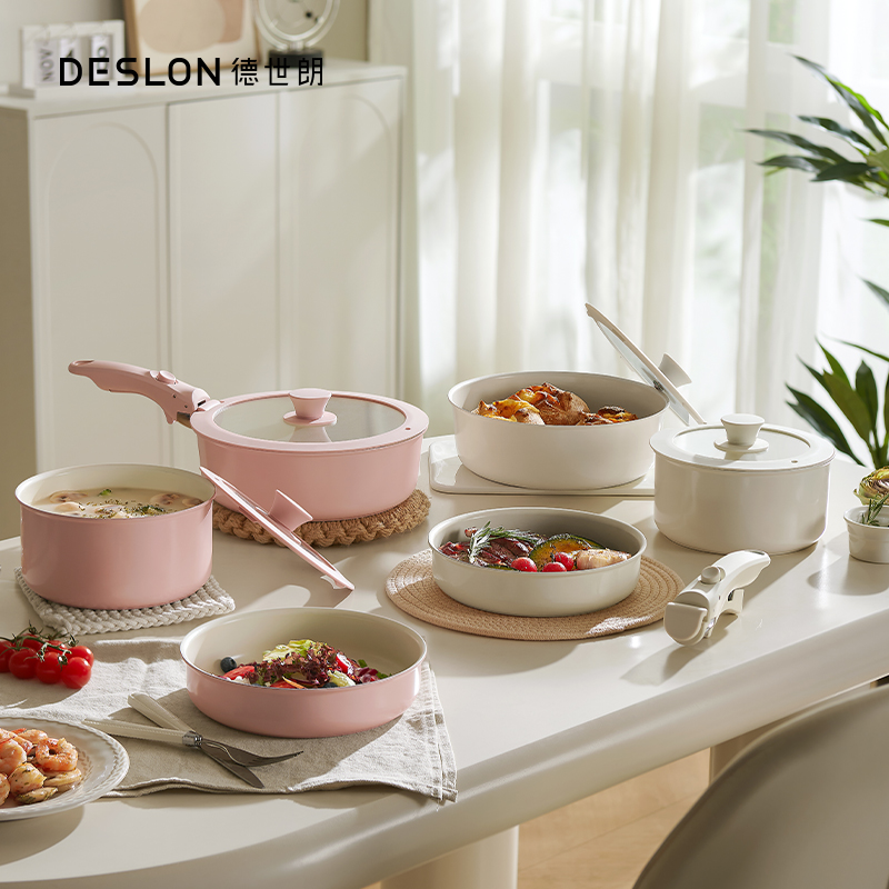 德世朗知味系列钛陶瓷不粘锅九件套DFS-TZ971A