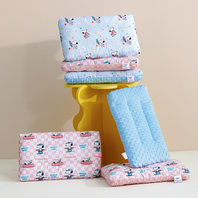 史努比豆豆枕柔软亲肤舒适透气