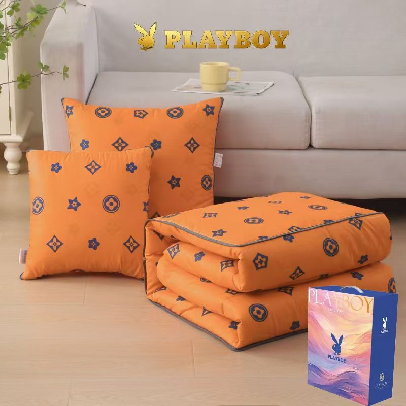 花花公子-家纺-亲柔棉抱枕被-时尚世家