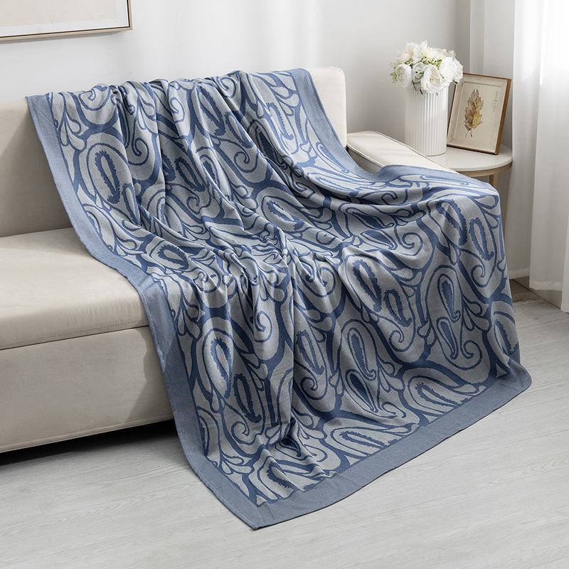 百丽安娜针织休闲航空毯-兰陵