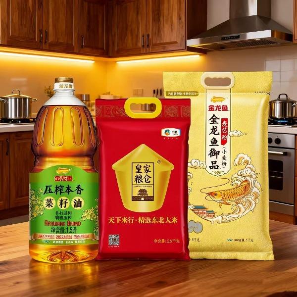 金龙鱼菜籽油1.5L+中粮东北大米2.5kg+麦芯粉5kg