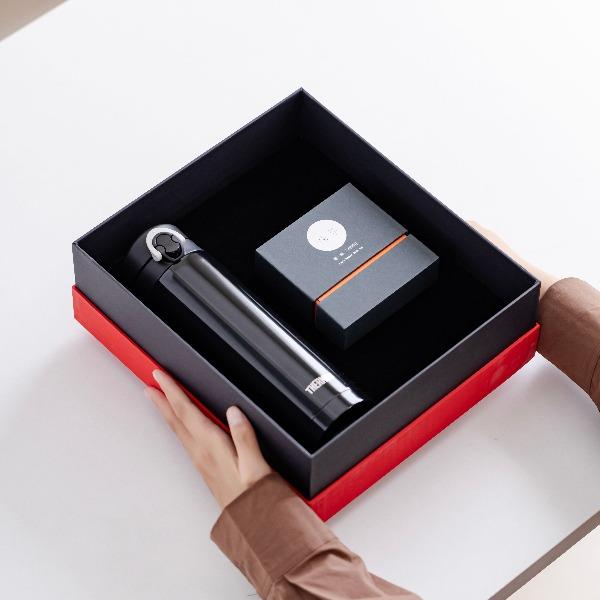 膳魔师保温杯+徕芬手表JNFLIFE27