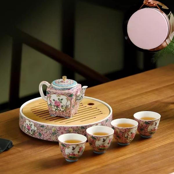 瓷语花香珐琅彩蝶恋花旅行茶具