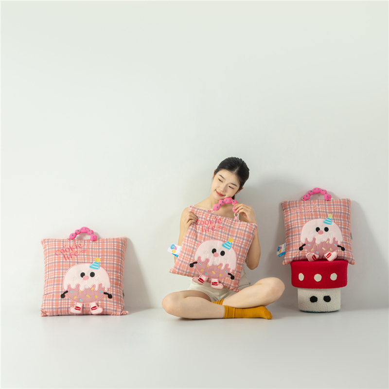 亿瞬间水洗棉曲奇抱枕被