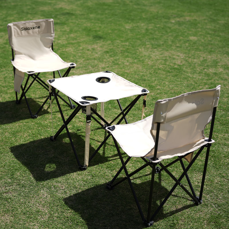 Salaxene圣伦西尼折叠桌椅三件套SAK003