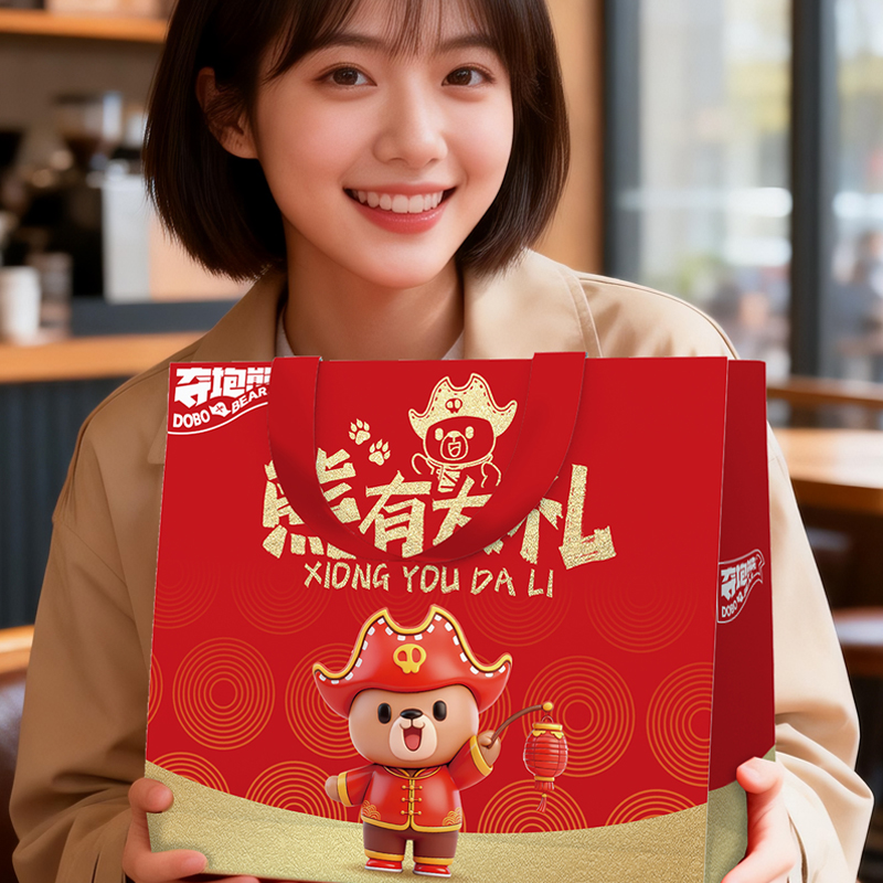 夺饱熊华夫脆饼干礼盒550g送手提袋