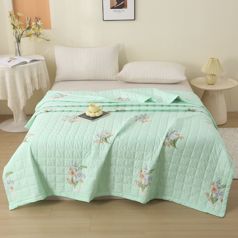 花花公子-家纺-亲肤棉多针绗绣工艺夏被空调