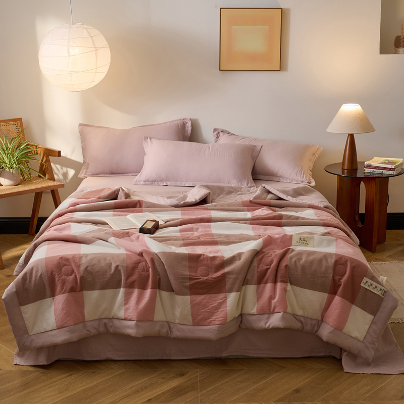 百丽安娜无印风水洗夏被-粉格