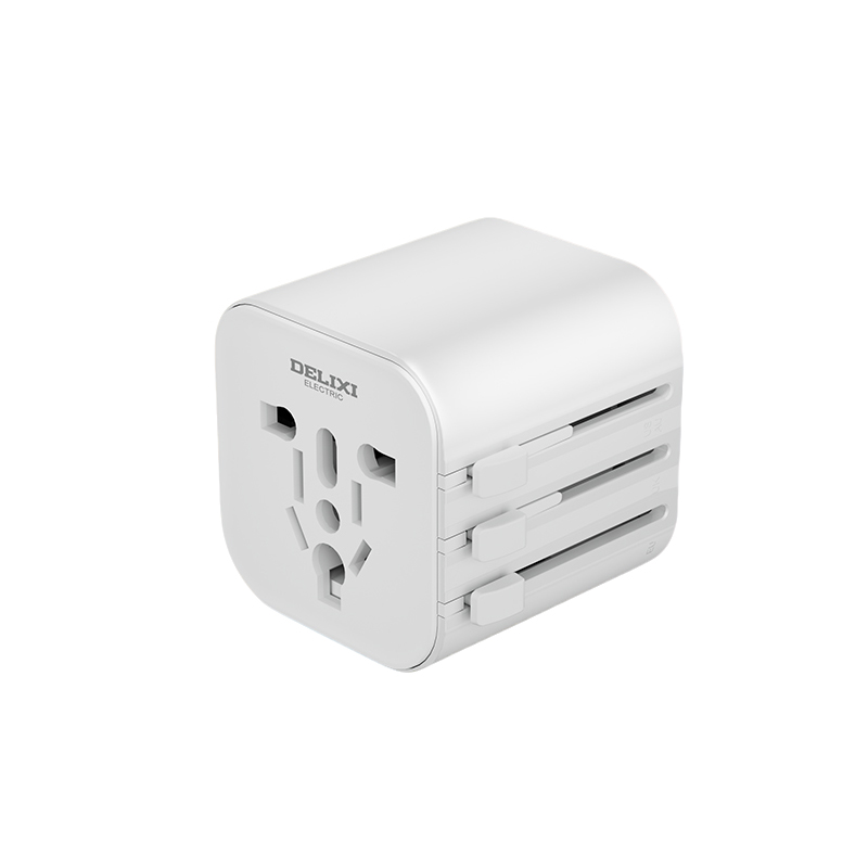 德力西电气全球通旅行插座基础款白色
