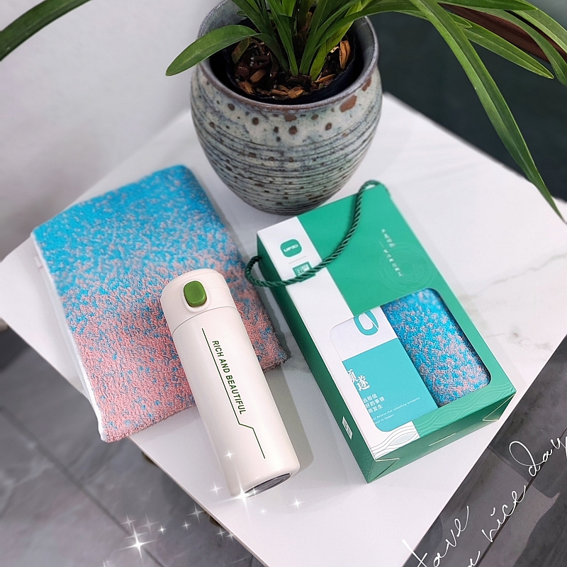 炫彩保温杯毛巾礼盒A30B11