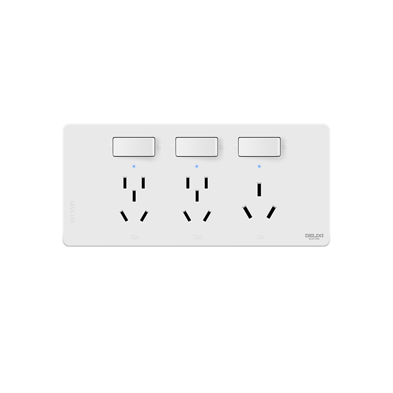 德力西DETC系列十六孔插座10A+三孔插座16A(云雾白)