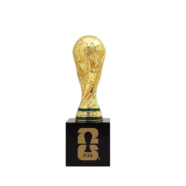 FIFA70mm3D金杯黑底座大众版