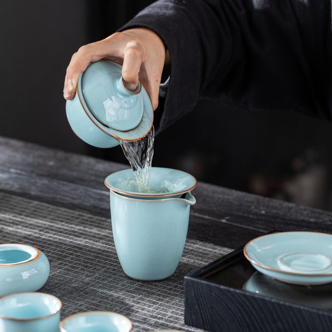 汝瓷茶具13件套（盖碗）
